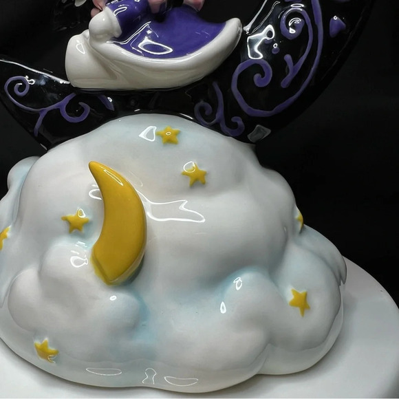 Blue Sky ClayWorks Sanrio Hello Kitty Kuromi Halloween Witch Ceramic Moon Figure - Picture 11 of 14